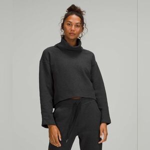 Lululemon ribbed funnel neck pullover